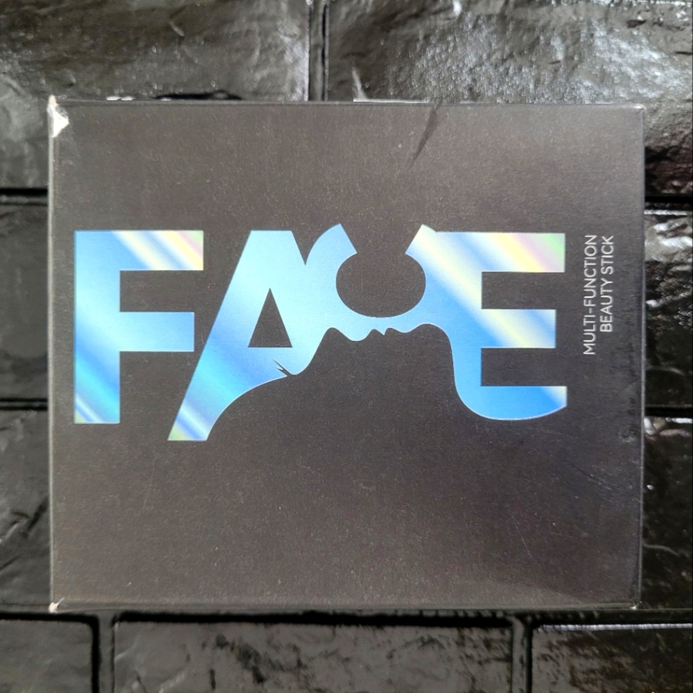 FACE shimmer sticks. 3 colors with Multi-Function Beauty Stick